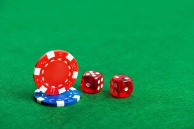 Monopoly Live host and live chat interaction during game session